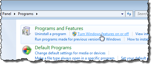النقر فوق تشغيل ميزات Windows أو إيقاف تشغيلها في Windows 7